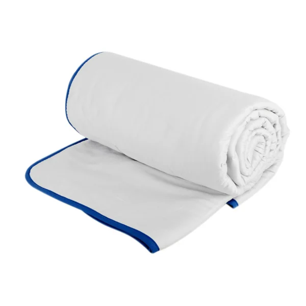 Full-size customizable down duvet inserts