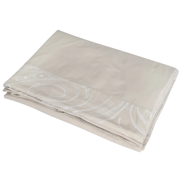 100% natural silk-filled duvet