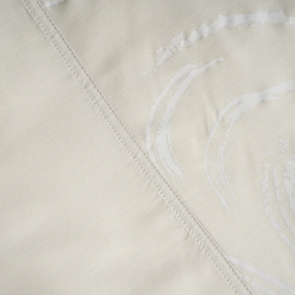 100% natural silk-filled duvet - Image 2